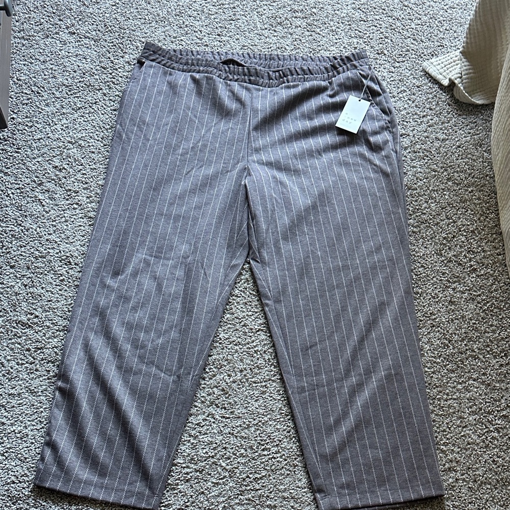 Taupe (grey/brown) Pinstripe Stretch Work Pants- 3/4 length